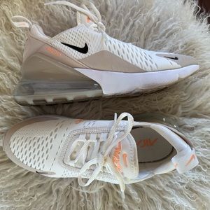 Nike AirMax 270 - Women’s 8